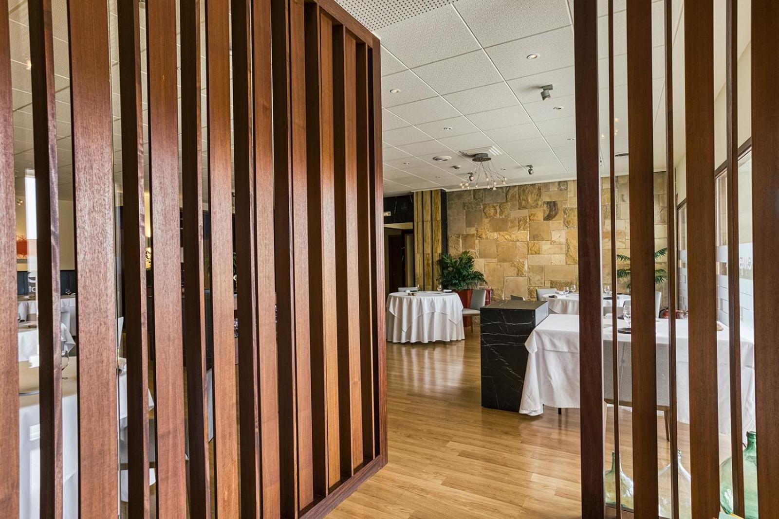 Hotel Emporium - Adults Only 3*